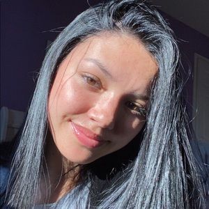 Meet your Posher, Jenna